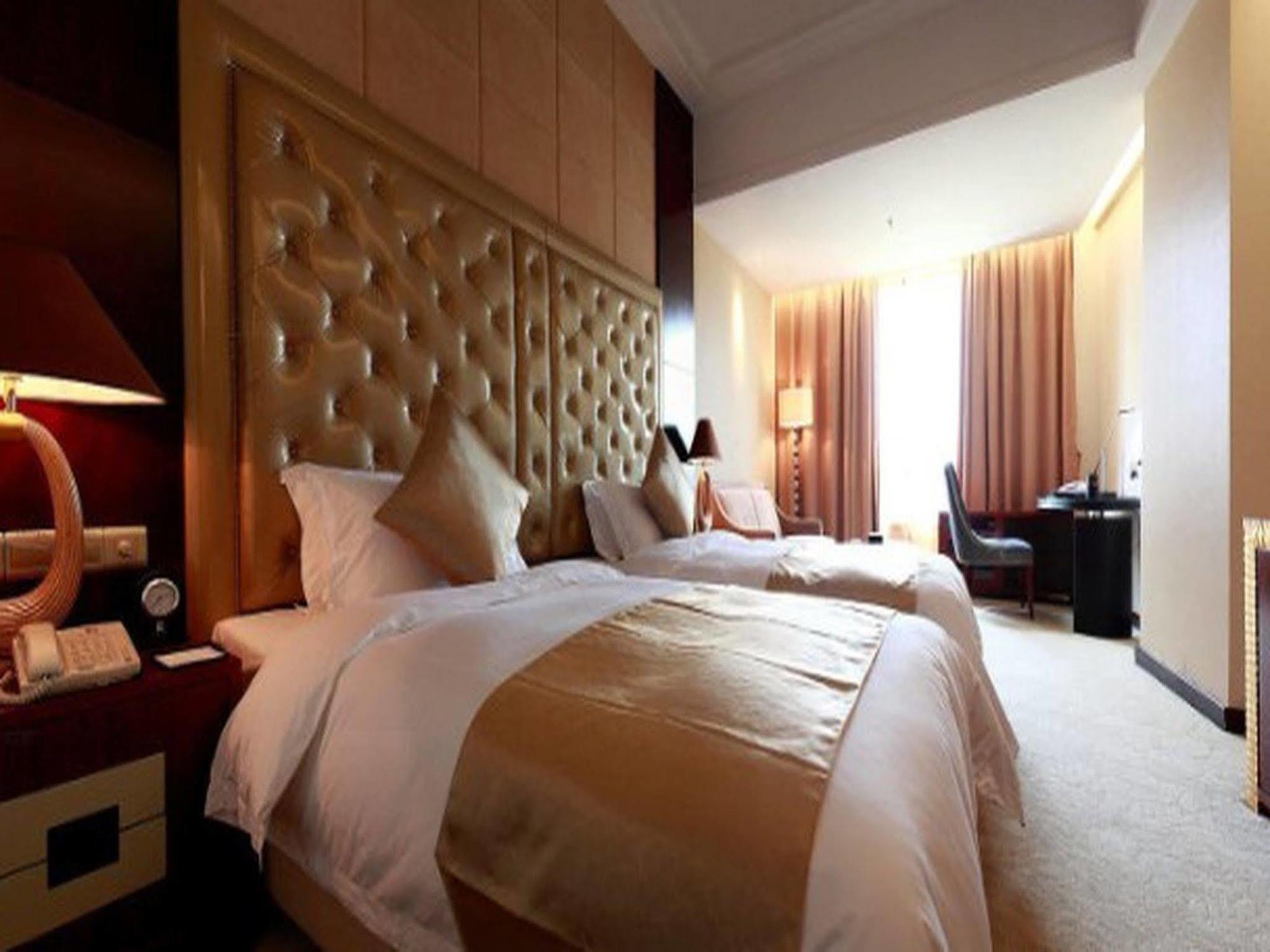 Yue Xiu Hotel Guangzhou Eksteriør bilde